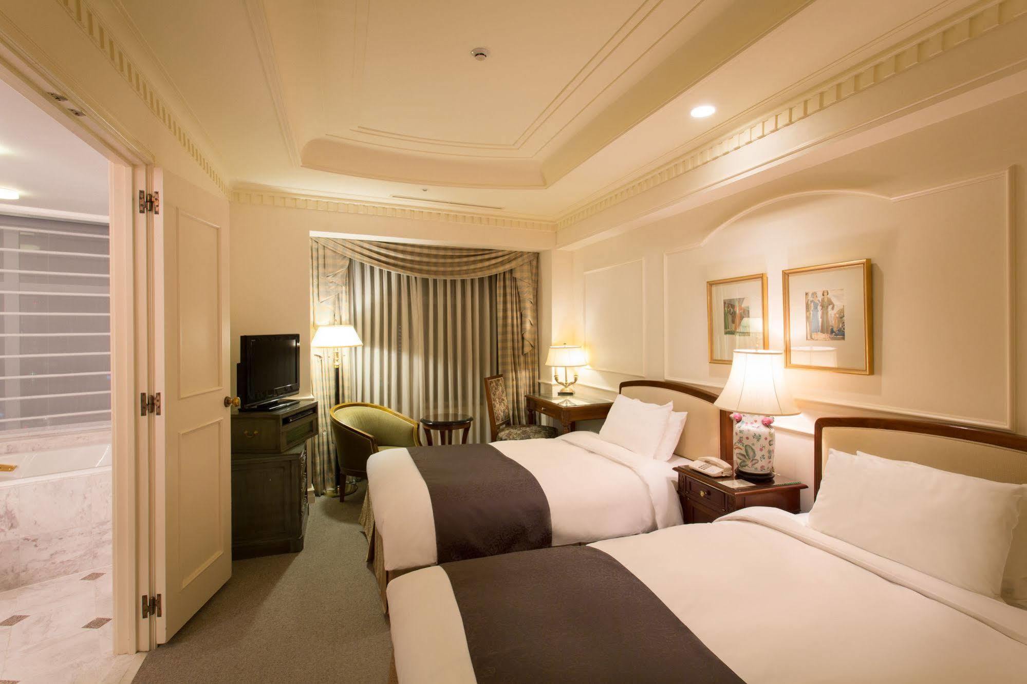 Hotel The Manhattan Chiba Eksteriør bilde