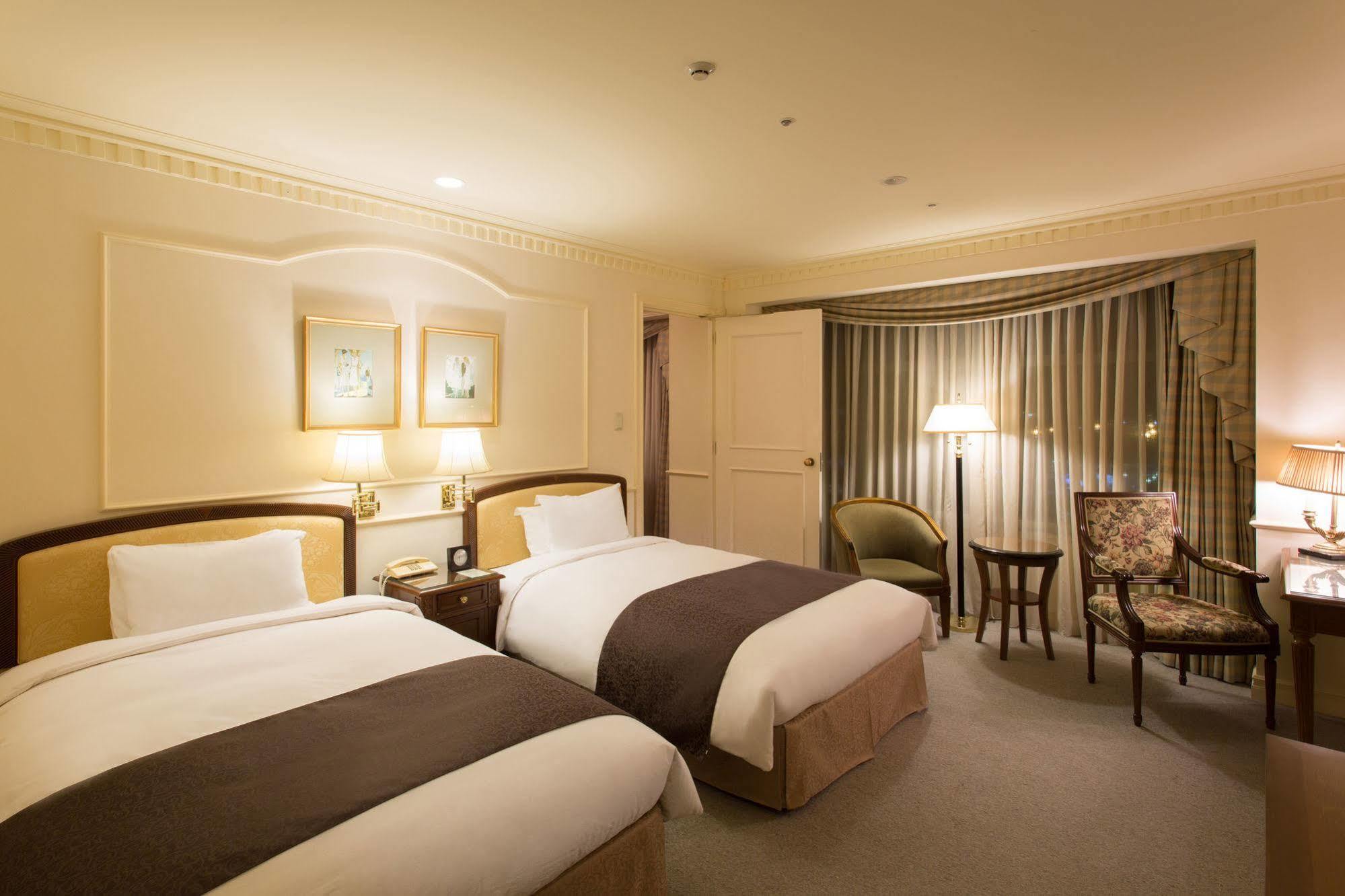 Hotel The Manhattan Chiba Eksteriør bilde